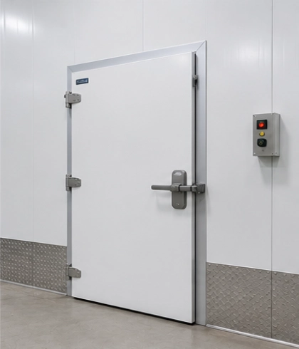 Jasa pemasangan cold room door untuk ruang pendingin