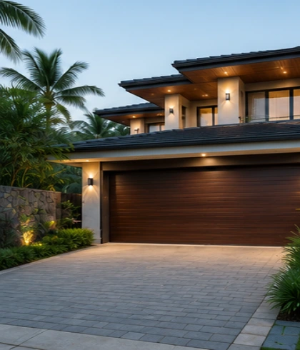 Jasa pemasangan Residential Garage Doors untuk villa