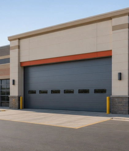 Jasa pemasangan Sectional Doors untuk retail store