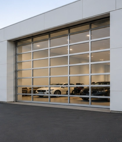 Jasa pemasangan Sectional Doors untuk showroom