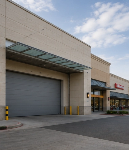 Jasa instalasi Sectional Doors untuk shopping mall